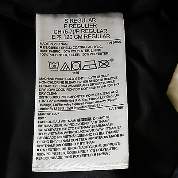 Gap/Ellen DeGeneres Kids Puffer Vest - Picture 5 of 6